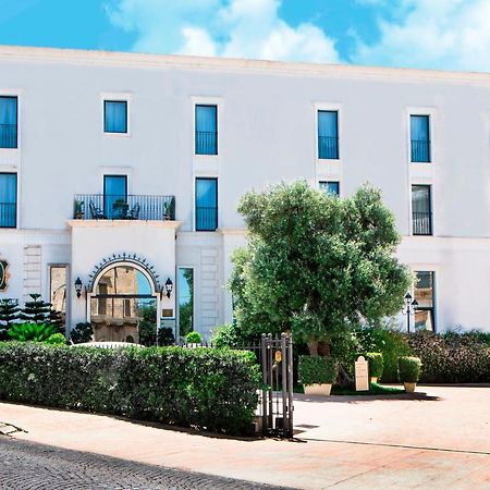 Ostuni Palace - Hotel Bistrot & Spa Zewnętrze zdjęcie