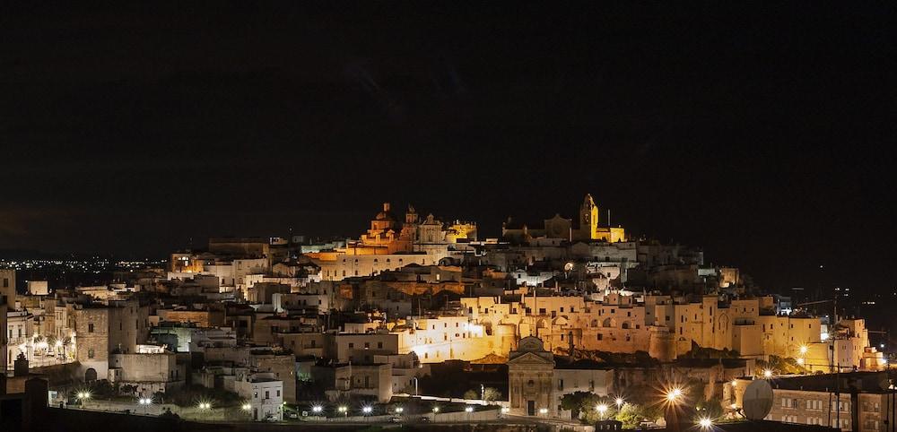 Ostuni Palace - Hotel Bistrot & Spa Zewnętrze zdjęcie