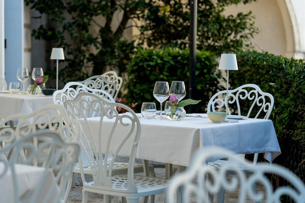 Ostuni Palace - Hotel Bistrot & Spa Zewnętrze zdjęcie