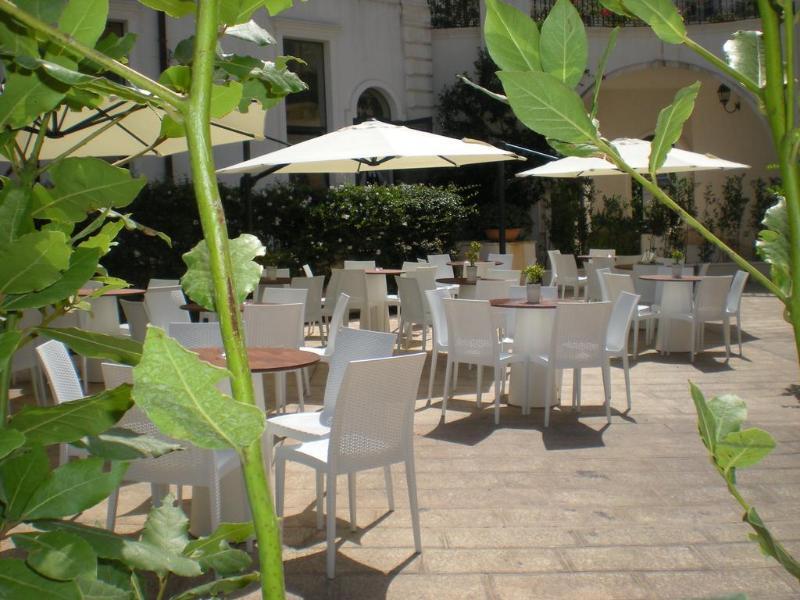 Ostuni Palace - Hotel Bistrot & Spa Zewnętrze zdjęcie